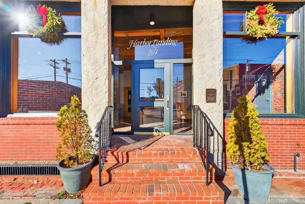 269 Commercial Street #5B, Portland, ME 04101