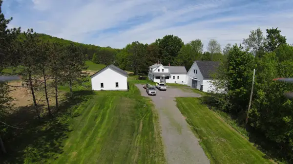 17 Houston Road, Plymouth, ME 04969