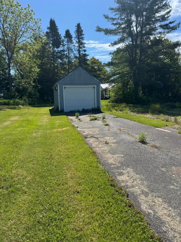 288 Stinson Street, Pittsfield, ME 04967