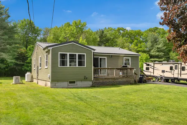 29 Eaton Drive, Buxton, ME 04093