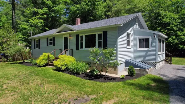 708 E River Road, Skowhegan, ME 04976
