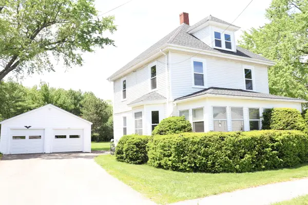 143 Chamberlain Street, Brewer, ME 04412