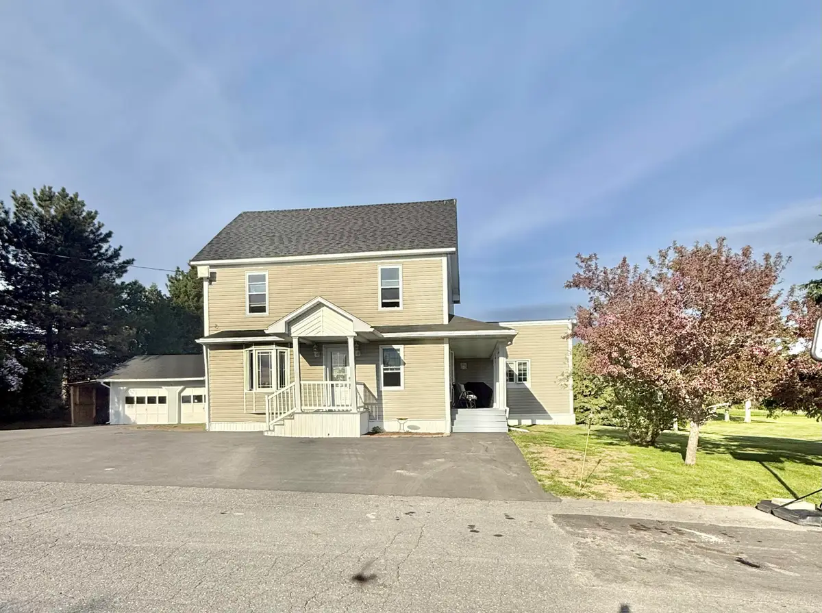 18 Talbot Road, Saint David, ME 04773 - #1