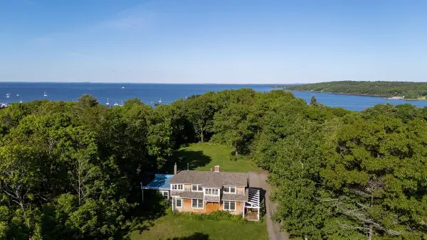 44 Ingraham Drive, Owls Head, ME 04854