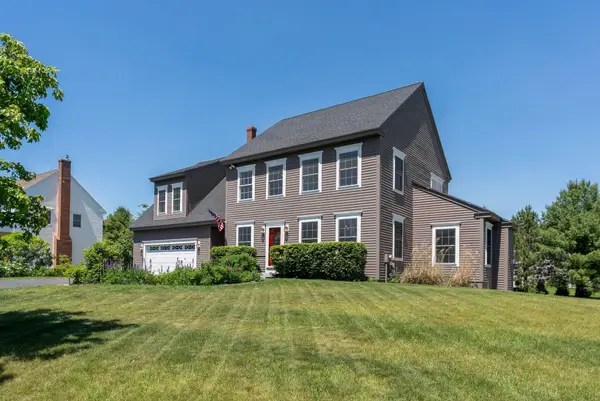 19 Fowler Farm Road, Scarborough, ME 04074