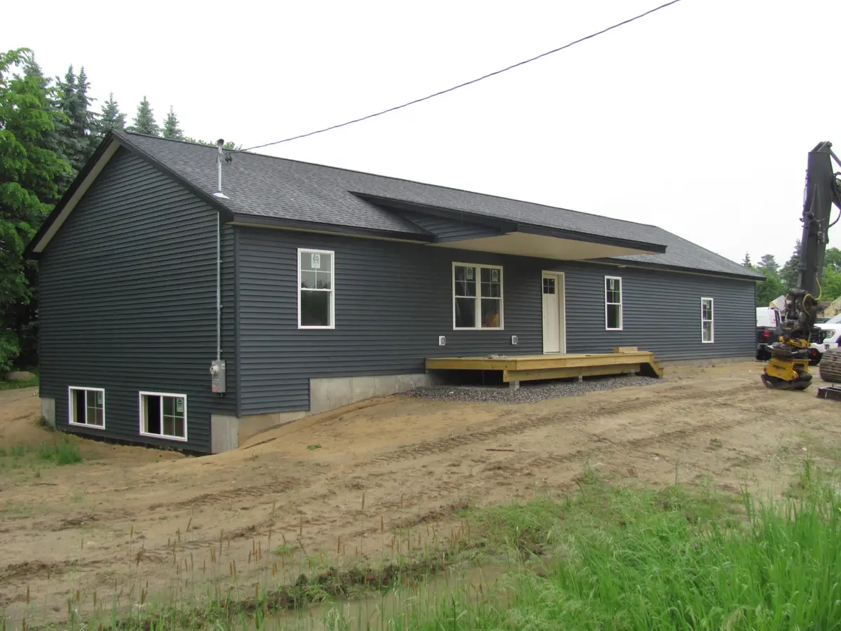 19 Thurlow Drive, Oxford, ME 04270 - #1