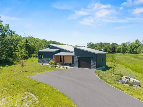 4 Leeward Meadows, Biddeford, ME 04005