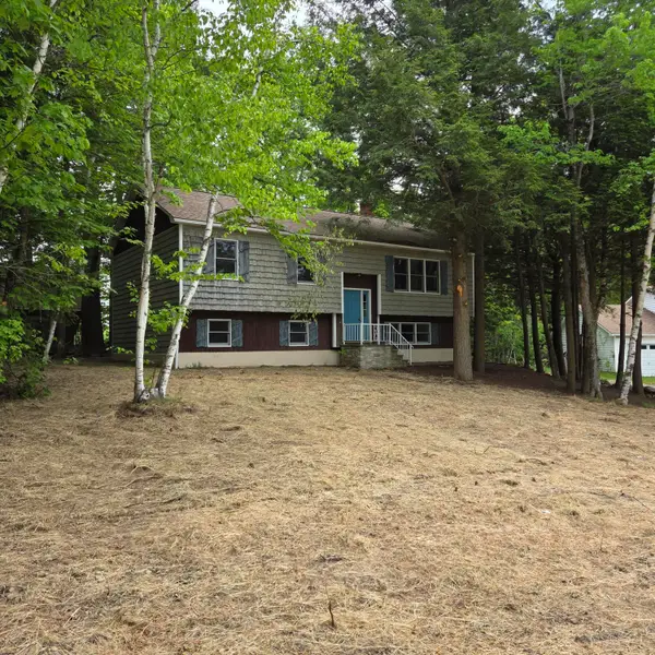 1 Mountainview Drive, Lincoln, ME 04457