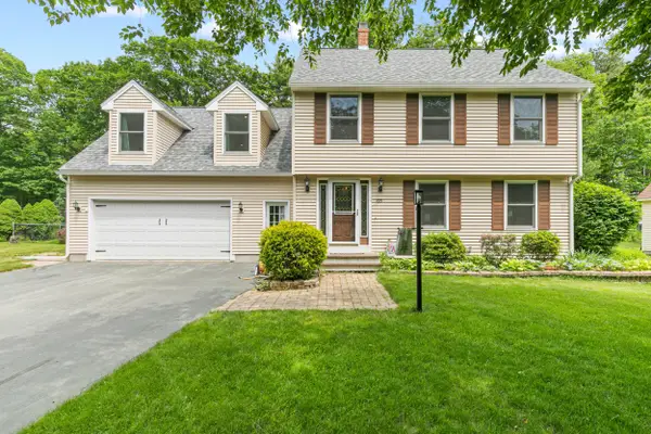 105 Gateway Commons Drive, Gorham, ME 04038