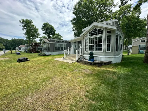 23 College Drive #625, Wells, ME 04090