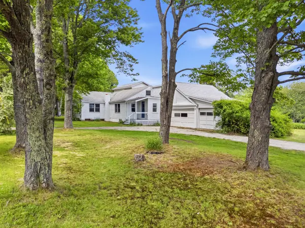 1597 Harpswell Neck Road, Harpswell, ME 04079