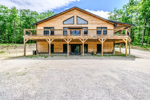 414 Oxford Street, Paris, ME 04281