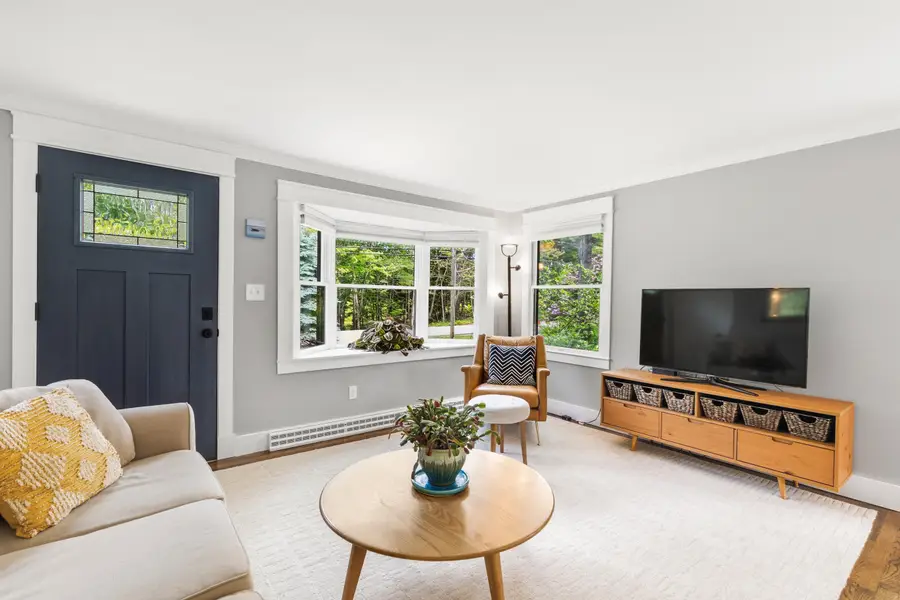 213 Cousins Street, Yarmouth, ME 04096 - #2