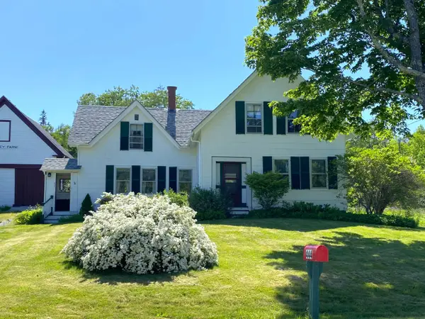 444 E Side Road, Sorrento, ME 04677