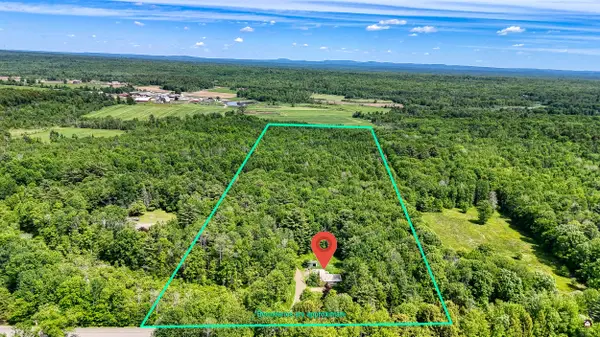 1075 Hill Road, Clinton, ME 04927