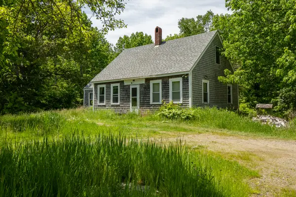 67 Ralph Wink Road, Waldoboro, ME 04572