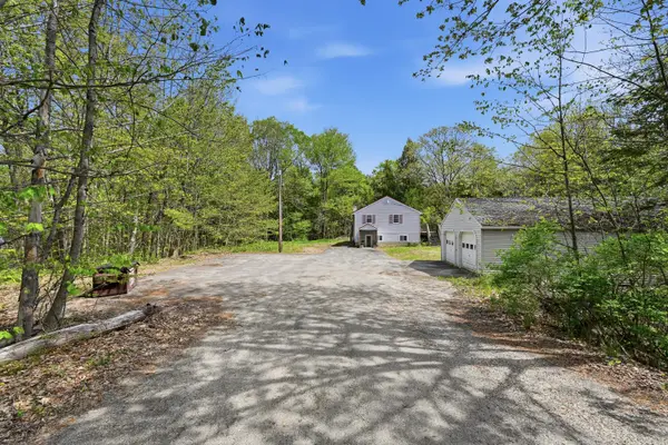 247 Dinsmore Road, Sidney, ME 04330