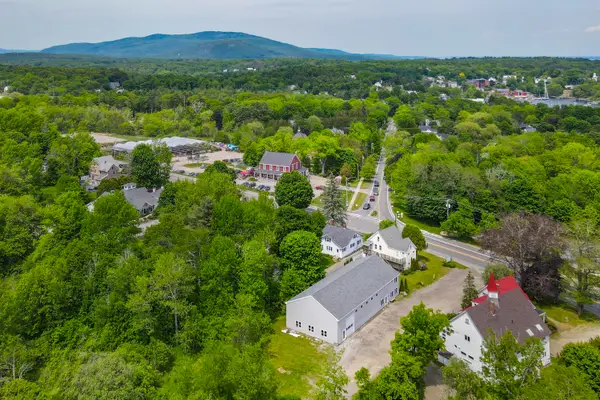 319-321 Commercial Street, Rockport, ME 04856
