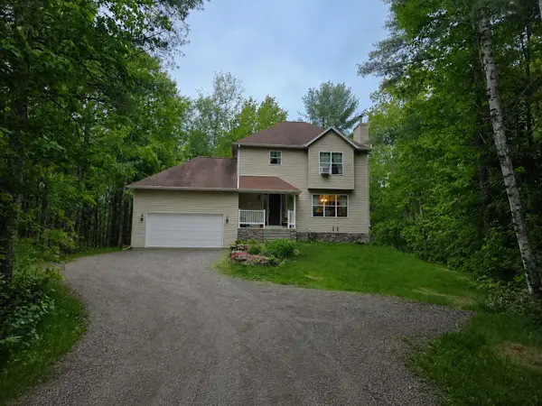 74 Smith Road, Hermon, ME 04401
