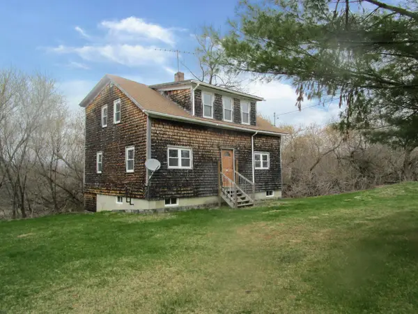 121 Stage Road, Etna, ME 04434