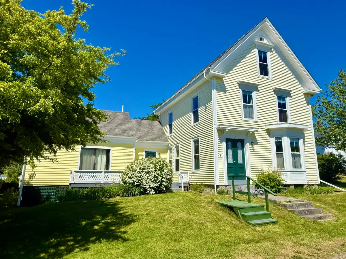 16 Brighton Avenue, Vinalhaven, ME 04863 - #1