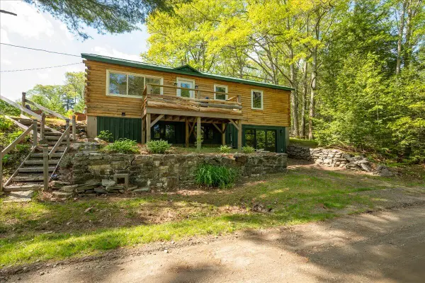 34 Sherman Road, Liberty, ME 04949