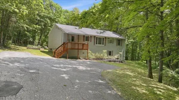 53 Butler Hill Road, Minot, ME 04258
