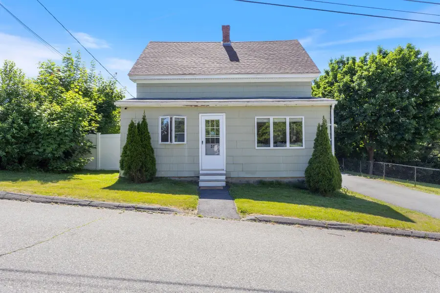 31 Dill Street, Lewiston, ME 04240 - #2