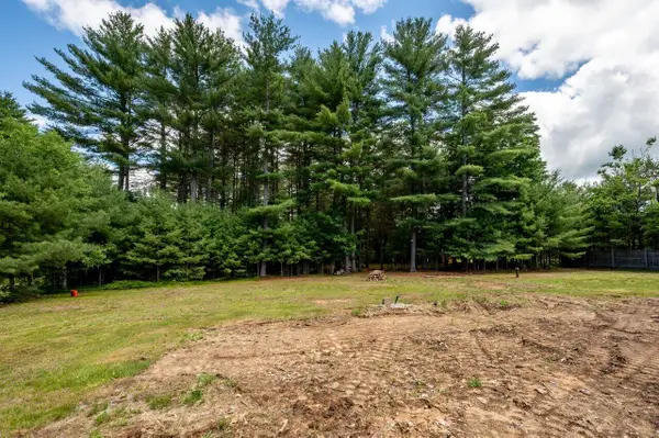 300 Hubbard Road, Lebanon, ME 04027