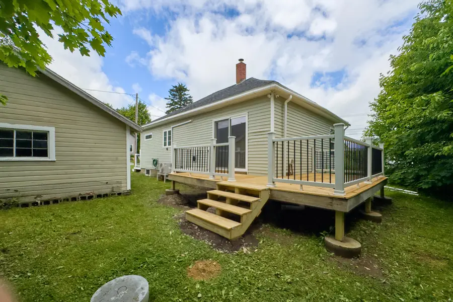 39 Knott Street, Rockland, ME 04841 - #3