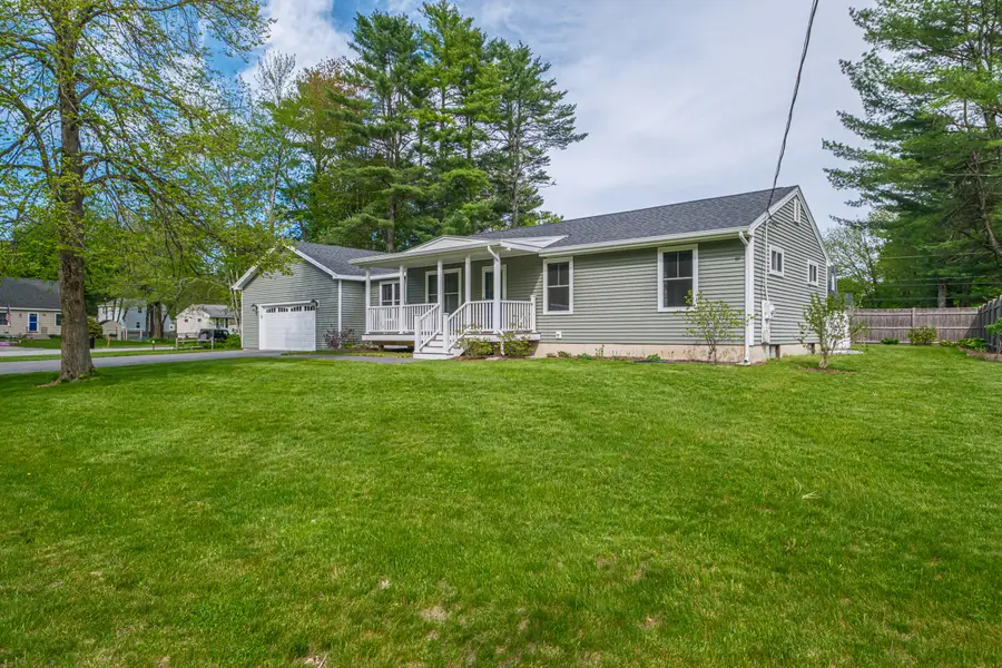 21 Bickford Drive, Topsham, ME 04086 - #2