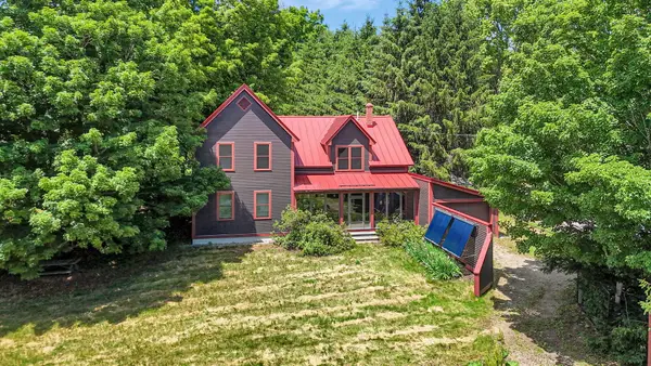 445 N Hill Road, Buckfield, ME 04220