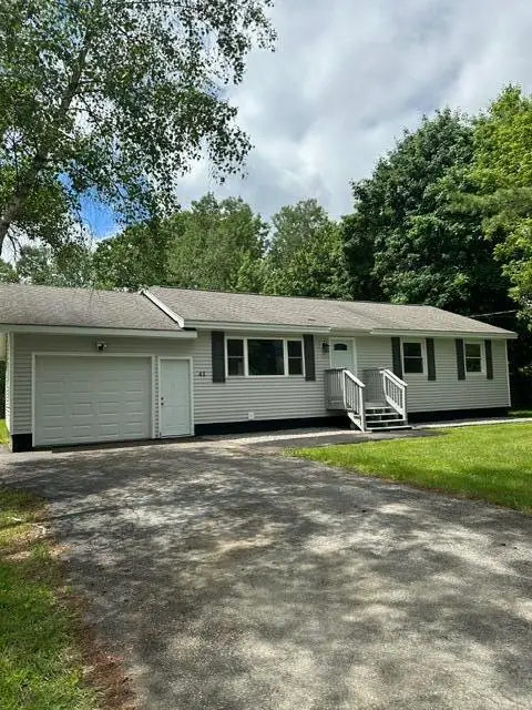 41 Thompson Road, Veazie, ME 04401 - #2