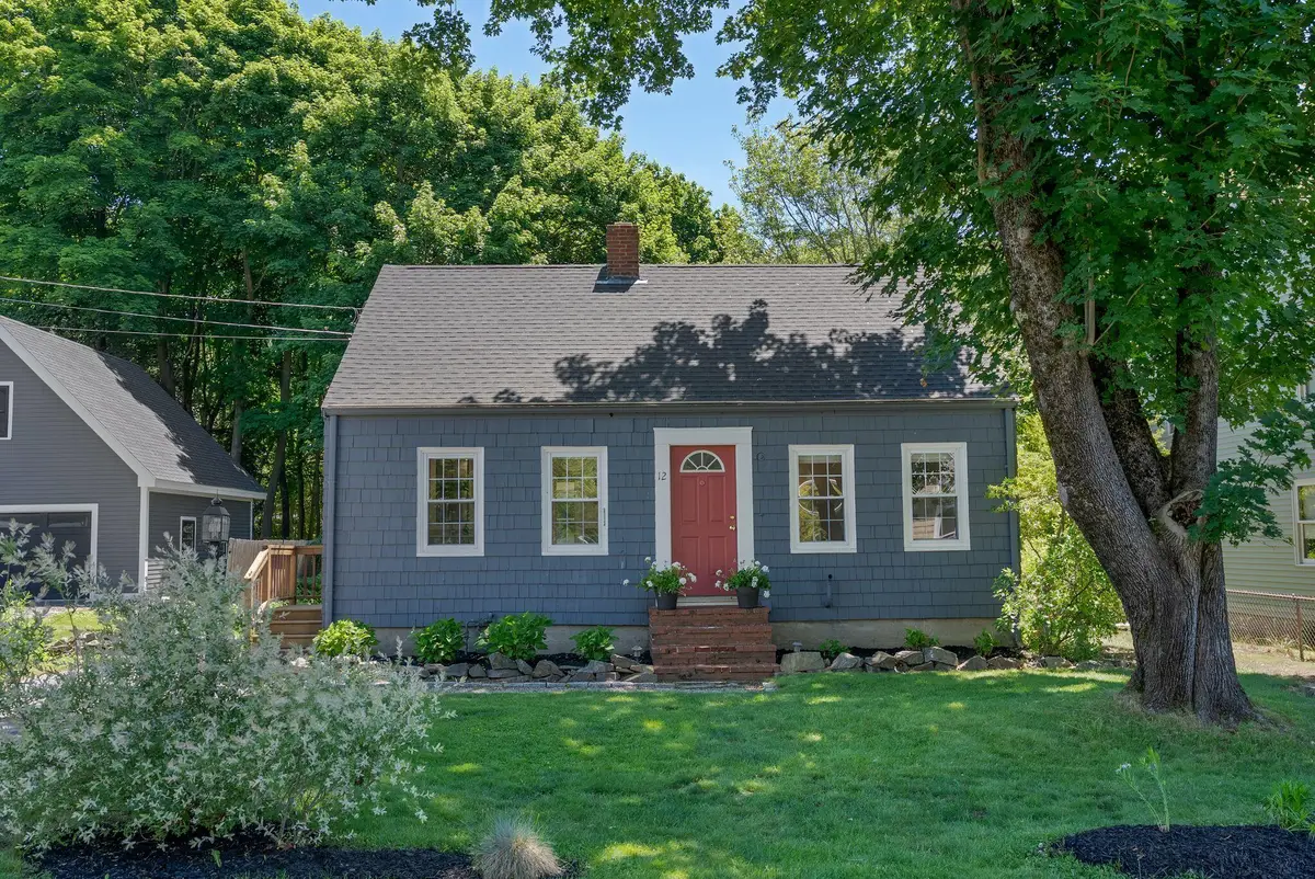 12 Linwood Street, Cape Elizabeth, ME 04107 - #1