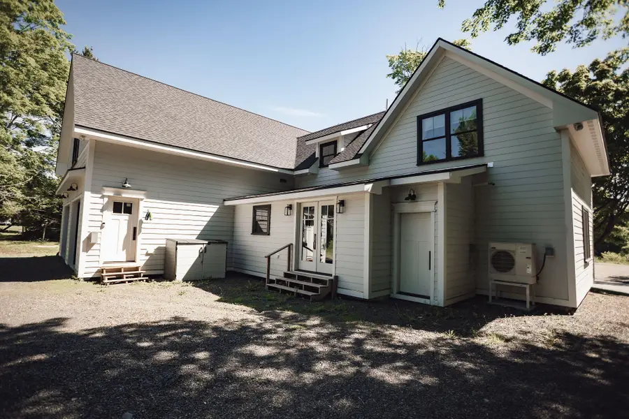 36 Pleasant Street, Rangeley, ME 04970 - #3