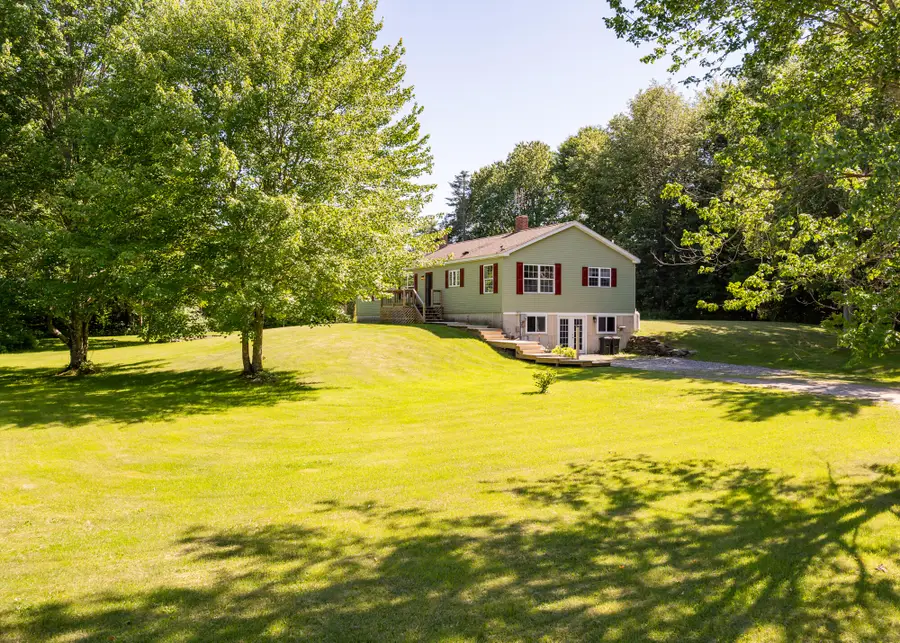 256 Meadow Road, Topsham, ME 04086 - #2