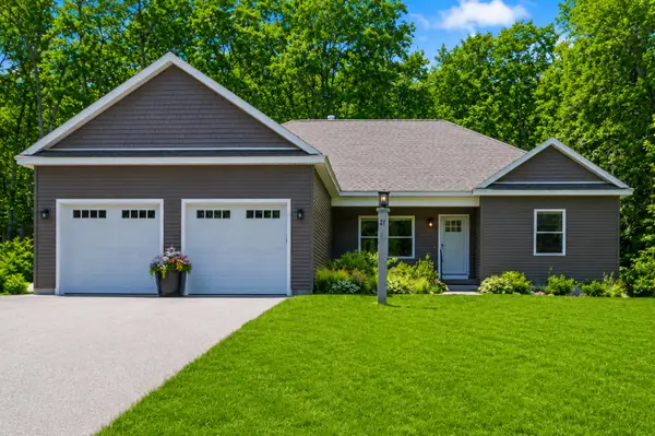 21 Dolphin Avenue, Old Orchard Beach, ME 04064