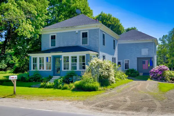 9 Naskeag Point Road, Brooklin, ME 04616