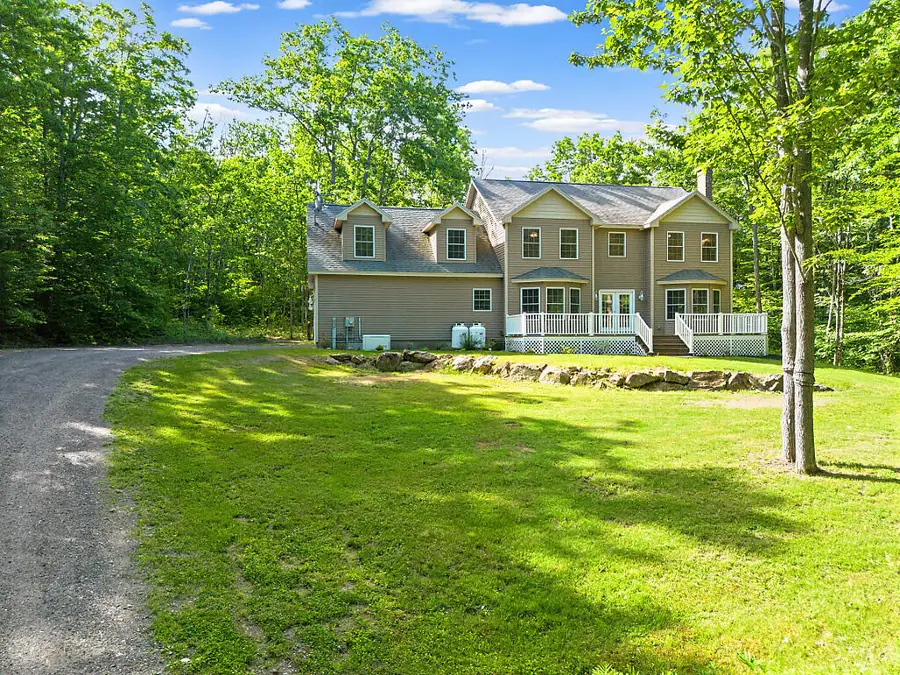 25 Lake Grove Lane, Auburn, ME 04210 - #2