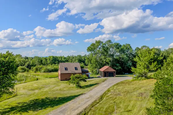 553 N Dexter Road, Dexter, ME 04930