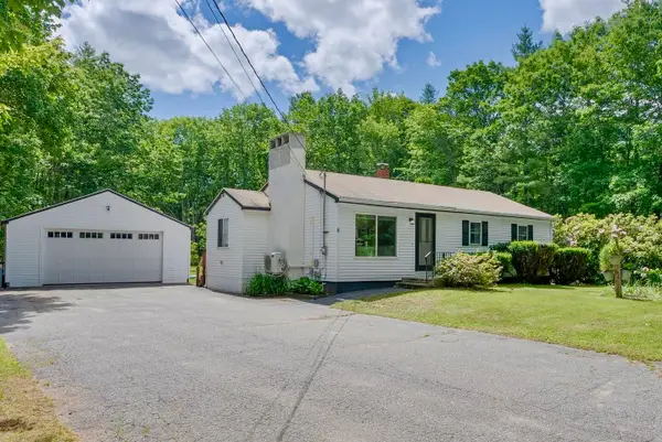 8 Larrabee Farm Road, Scarborough, ME 04074