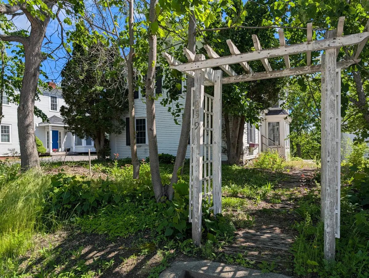 259 High Street, Belfast, ME 04915 - #1