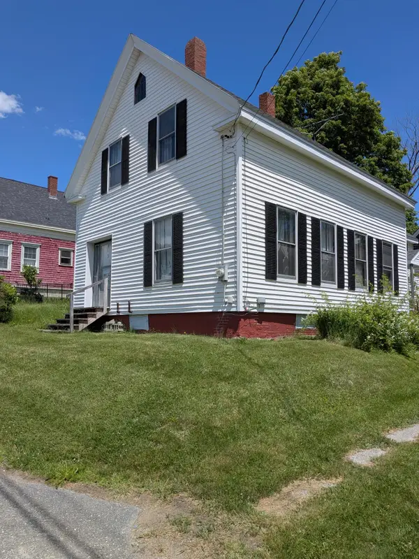 5 Lincoln Street, Richmond, ME 04357