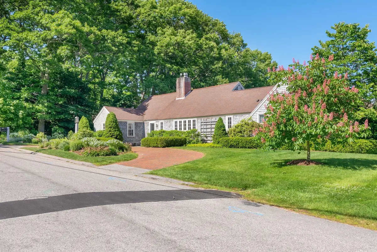 1 Ledgewood Lane, Cape Elizabeth, ME 04107 - #1