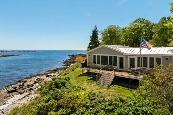 66 Dan's Cottage Road, Bristol, ME 04554