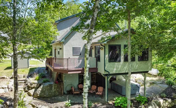 145 Cottage Shore Drive, Holden, ME 04429