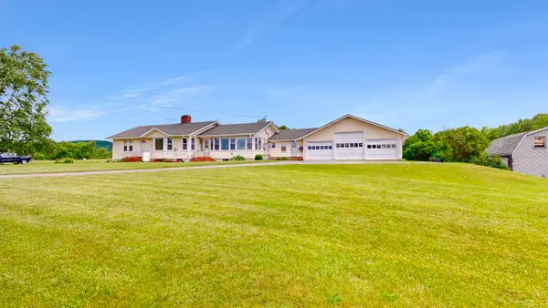 117 Mason Corner Road, Saint Albans, ME 04971