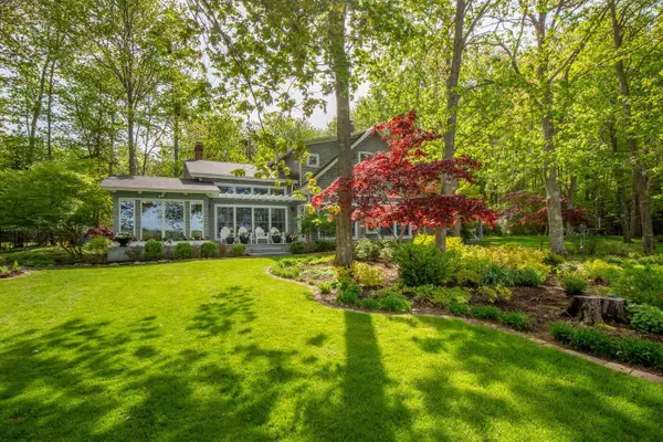 15 Mytar Lane, Surry, ME 04684