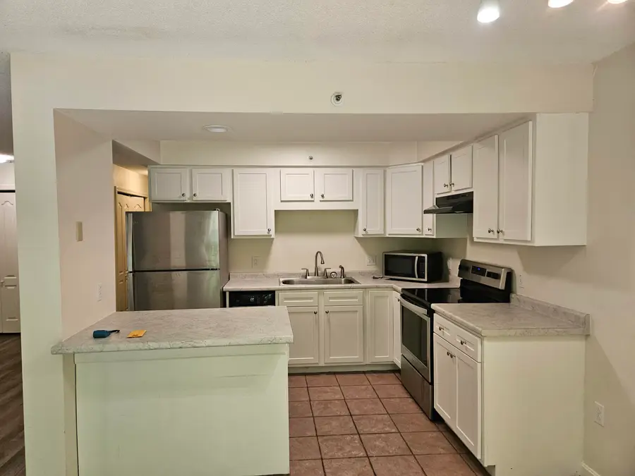 131 Temple Avenue #10, Old Orchard Beach, ME 04064 - #3