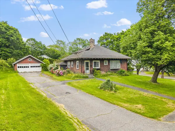 4 Park Street, Ellsworth, ME 04605